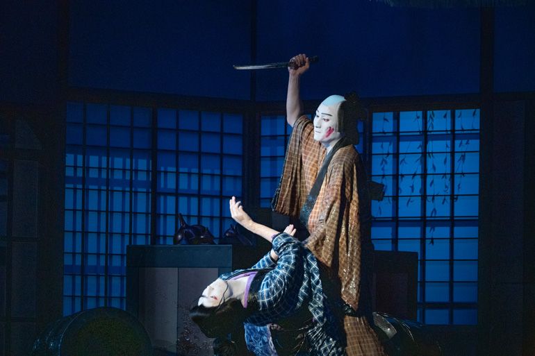 大道具 〜舞台美術を一手に担い、役者を支える〜 | 朝日新聞デジタル