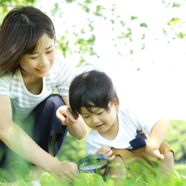 子どもの疑問や興味に驚かされることも…　※画像はイメージです（yamasan@stock.adobe.com）