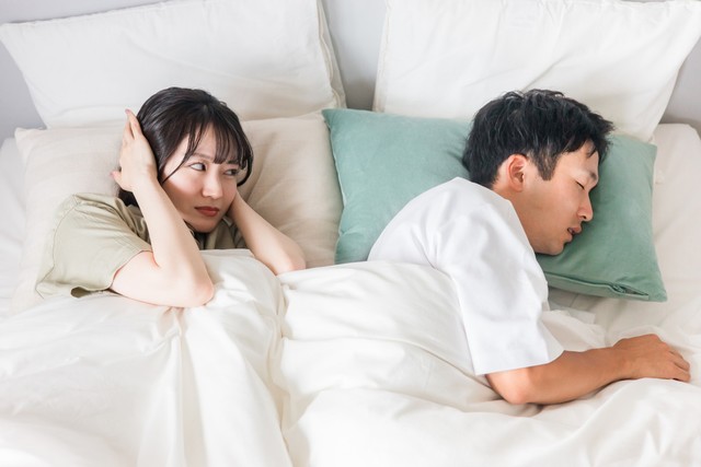 7割以上が「いびき対策の効果を実感できていない」　※画像はイメージです（buritora/stock.adobe.com）