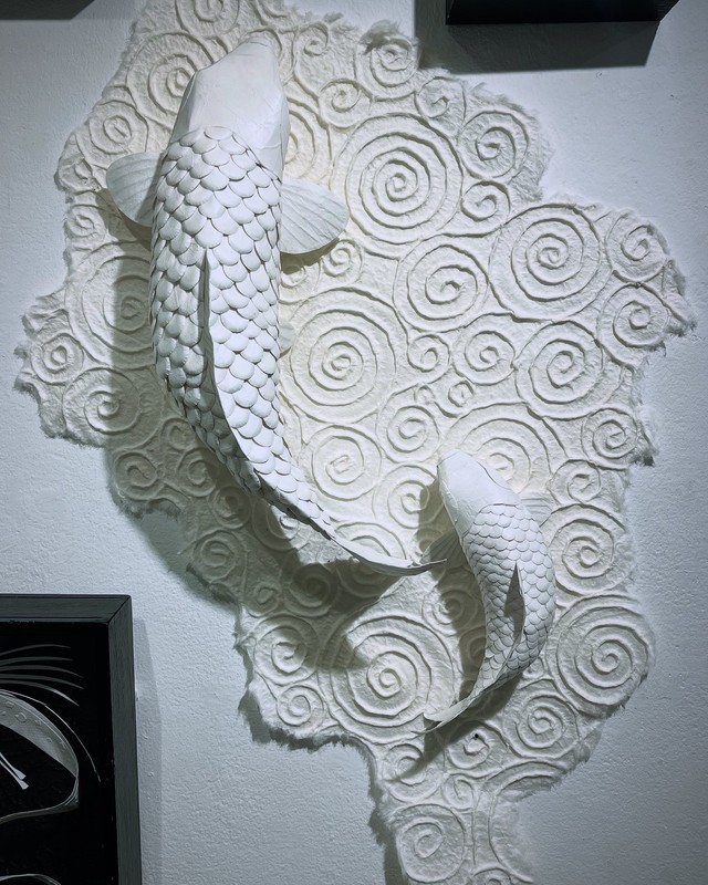 ペーパーアートで作った鯉／紙龍-SiRYU-さん（@SiRYU000）提供