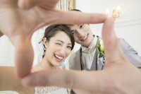新成人は何歳で結婚したいと思っているでしょうか　※イメージ写真です（Paylessimages/stock.adobe.com）