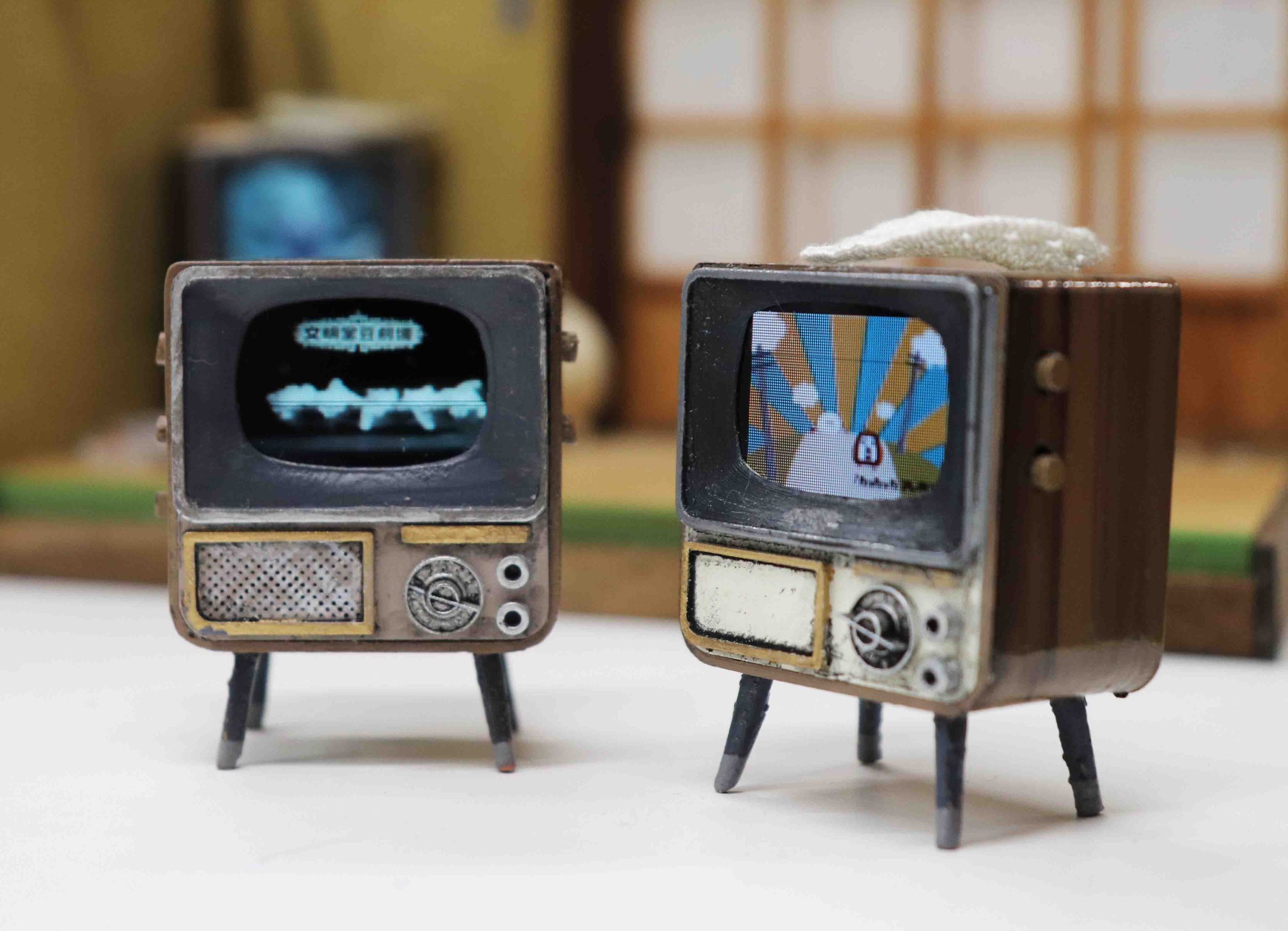 ウッディ マリオネット レトロテレビ風 ウッディ マリオネット レトロテレビ風 トイストーリー ウッディ Round