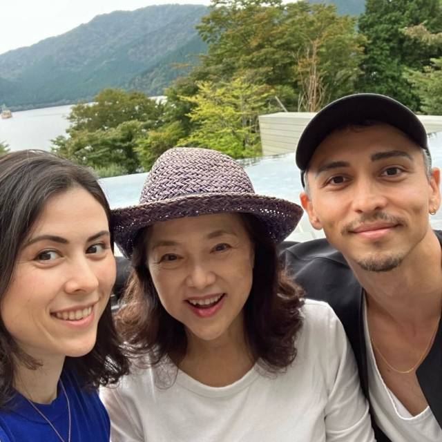 水沢アキさん、子ども2人と20年ぶりの親子3人旅（水沢アキさんのインスタグラムから）