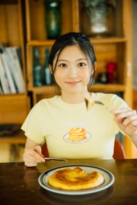 櫻坂46・谷口愛季が登場した「B.L.T.2026年12月号」（東京ニュース通信社刊） 撮影／横山マサト