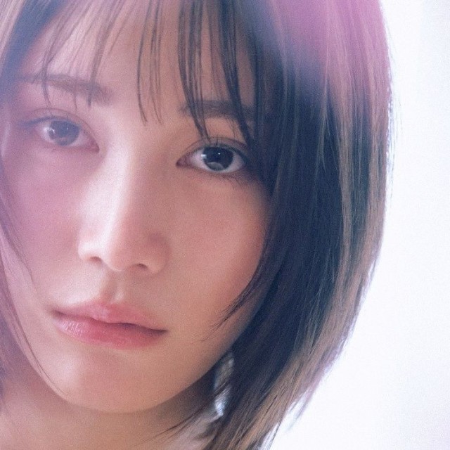 『中村ゆりか写真集』（宝島社）