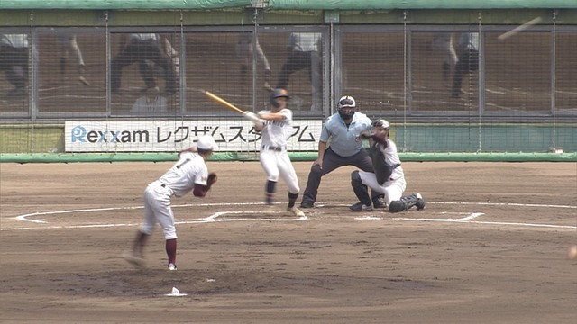 高松商の打線が爆発　2回に打者11人の猛攻で7得点　観音寺一に6回コールド勝ちで準々決勝進出【夏の高校野球 香川大会】18日