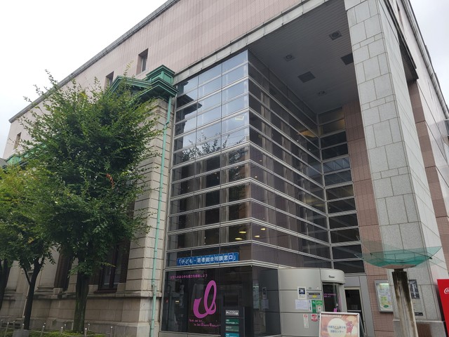 ウイングス京都・正面玄関