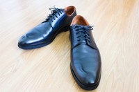 みなさんの靴のかかとに穴は開いてますか？