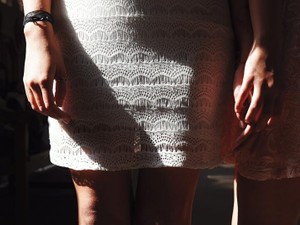 乗り移るAyuの信念。人生を突き進む揺るぎない生命力が宿っていく