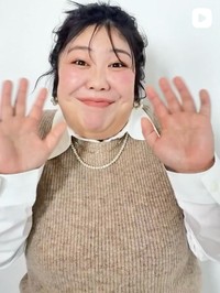 熊元プロレスさん（「VOCE」の公式インスタグラムから）