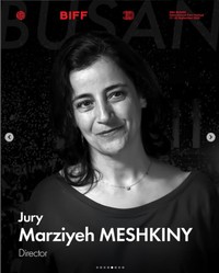 釜山国際映画祭の公式インスタグラム@busanfilmfestより イランのマルズィエ・メシュキニ監督