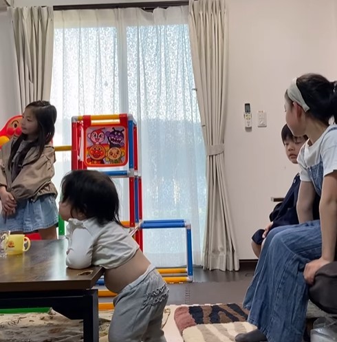 セナちゃんのお腹が尊い♡（提供：＠miu__yoshidaさん）
