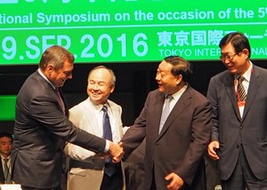 中国、電力網の世界戦略　その深謀、事情　識者に聞く