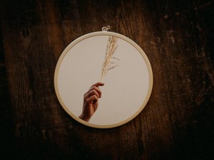 周りに見損なわれたくない私は、「明るくていい人ごっこ」がやめられない