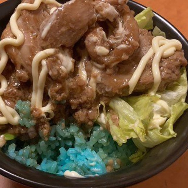 丼ぶりにも青ご飯。 ※ジャムさん提供