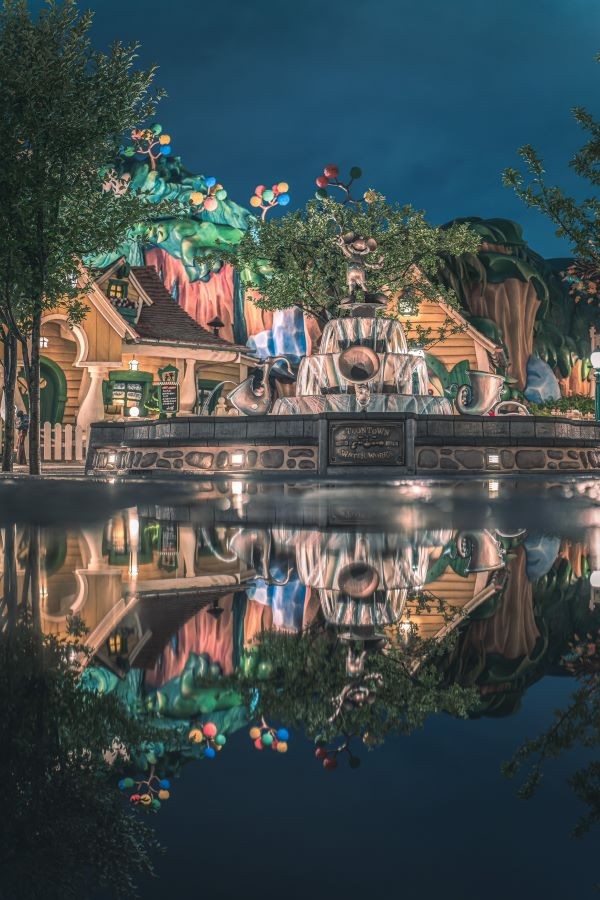 Twitterに投稿された雨のディズニー写真④ ※Kimiさん提供