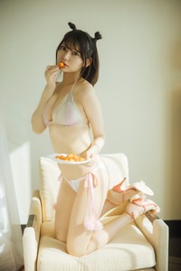 「似鳥沙也加 ふれあ、／ふりる。」