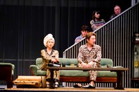 舞台「パラサイト」（ⓒ 2019 CJ ENM CORPORATION, BARUNSON E&A ALL RIGHTS RESERVED）