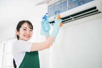 多くの人が、夏が終わった後のエアコンのメンテナンスに関心　※画像はイメージです（buritora/stock.adobe.com）