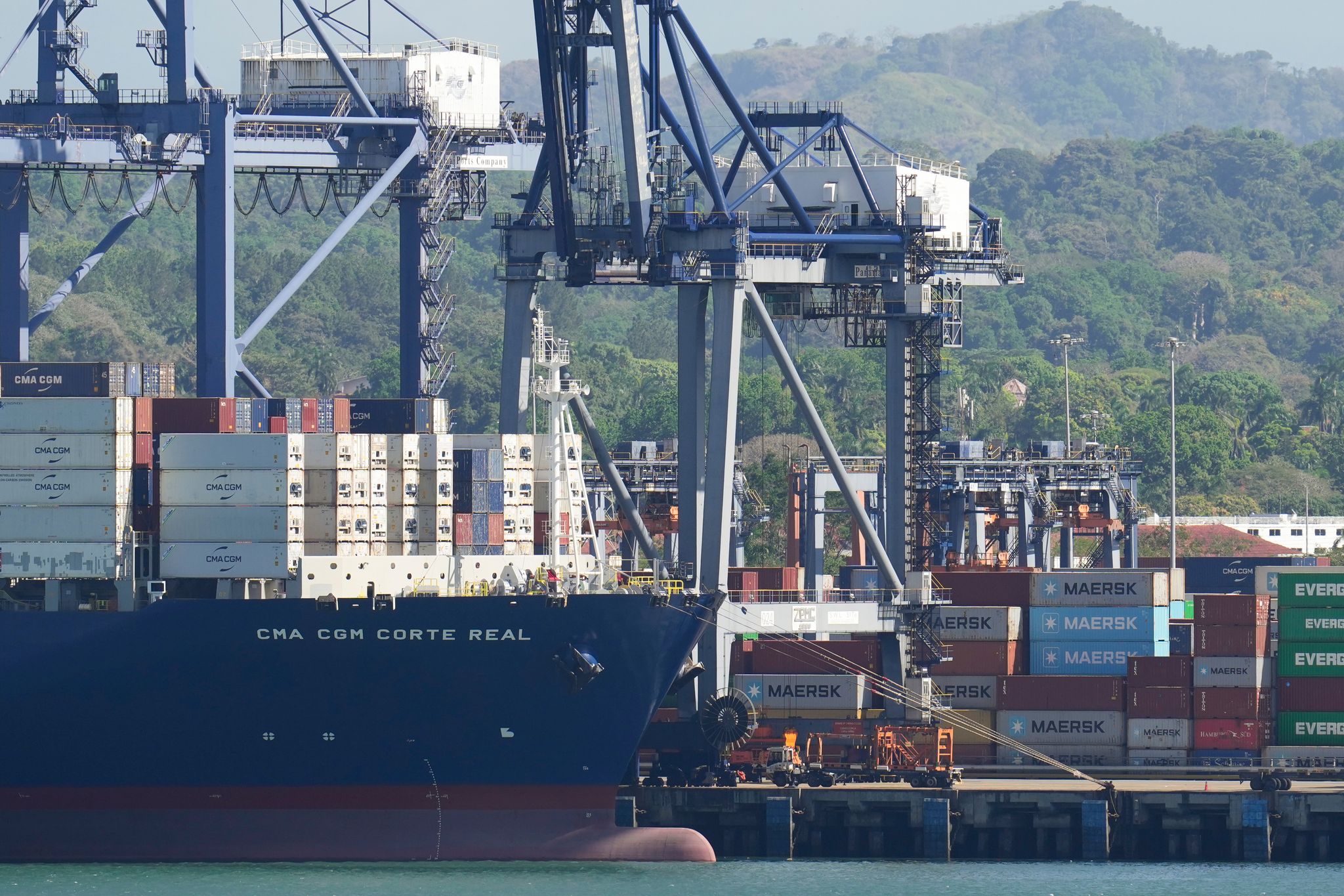 CK Hutchison seeks $1.5 billion from Panama over seized ports | The Asahi Shimbun: Breaking News, Japan News and Analysis