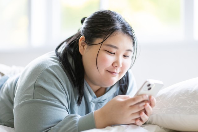 婚活で「ぽっちゃり」は不利？　※画像はイメージです（milatas/stock.adobe.com）