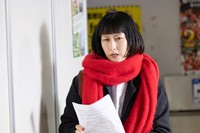 「偏向報道」のワンシーン
