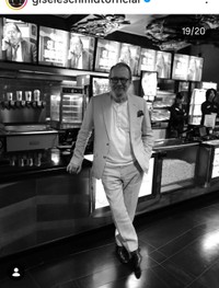 Gary Oldman & Gisele Schmidt (@giseleschmidtofficial)のインスタグラムより