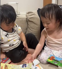 優しく、言葉で伝えるむぎちゃん…！（提供：＠__mugi_0473さん）
