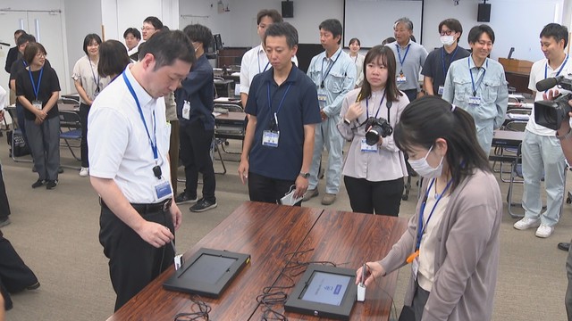 8月30日の知事選で「電子投票」を香川県内初導入　善通寺市で職員向けの研修会