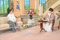 23日放送の「徹子の部屋」に出演する大竹しのぶ（左）と司会の黒柳徹子＝テレビ朝日提供