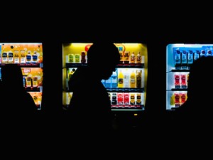 入院中にハマったドクターペッパー。精神科の課題と自販機の関係とは