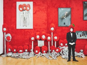 コロナ禍が浮き彫りにした貧困や差別　アートが問う居場所とは