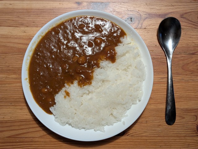 一般的なカレー（イメージ画像）
