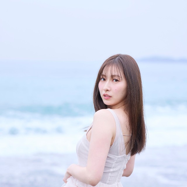 植村あかりのフォトブックより©KADOKAWA/撮影：佐野円香