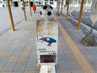 せいげつさんが以前に見かけた白いポスト（せいげつさん提供）