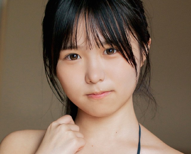 鈴もも(C)光文社/週刊FLASH 写真◎細居幸次郎