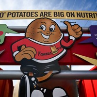 アイダホ州で大量のフライドポテトがギネス世界記録を更新