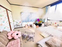 「ドア開けてびっくり＆想像超えていて感動」とsuu双子ママさんが紹介したお部屋の内容は…（suu双子ママさんXより）
