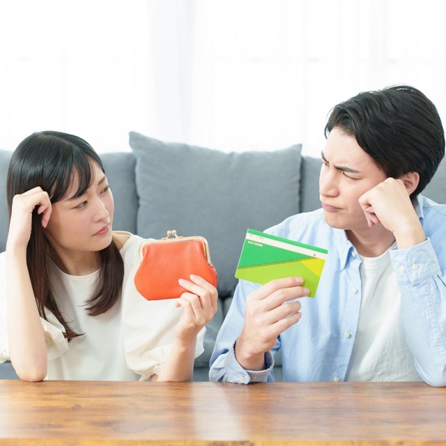 手取り月収の30％をローン支払いに充てていたのに…　※画像はイメージです（taka ac/photoAC）