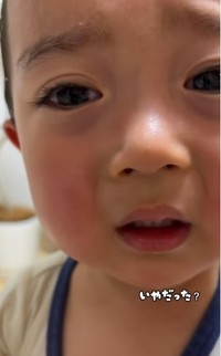 最後はママにぎゅーっ！（提供：＠hoippu_1004さん）
