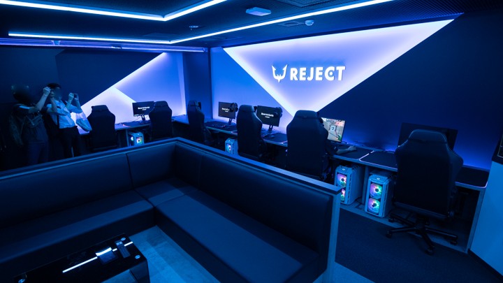 プロチーム Reject 新たな未来を描く新拠点を都内に設置 調理師やメンタルコーチが選手をサポート Gameクロス