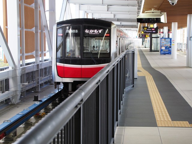 北大阪急行・箕面萱野駅から堺市のなかもず駅へ向かう
