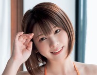 えなこ「週刊SPA!」（扶桑社）2025年８月12・19日合併号より＝撮影：唐木貴央 ヘアメイク：小林瑞樹（リアラ） スタイリング：米丸友子