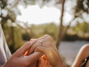 28歳独身、パートナーなし。「既婚」というステータスだけほしい