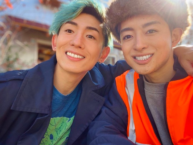 ゲイ隠し10年以上働いた　元消防士と元警察官の同性カップルが「本当の自分」になるまで