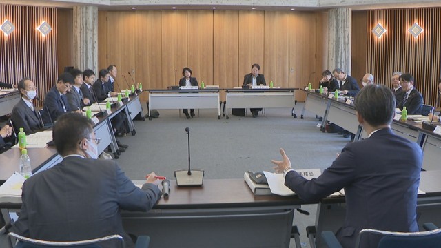 地域公共交通ビジョン策定会議　岡山県庁