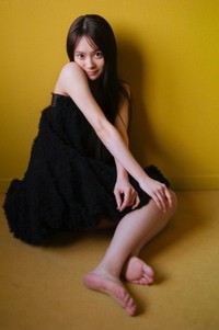 「blt graph.vol.114限定版」に登場した伊藤百花（東京ニュース通信社刊）撮影／細居幸次郎