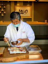 お値段はひとり200ドル (2万2千円)、所要時間90分のダイニングエクスペリエンス(Hashiri提供)