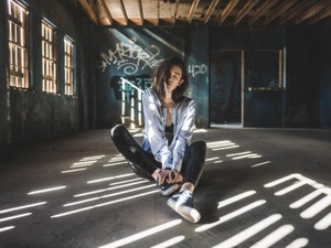 「ない」と言われて気にしていた胸は、実際より大きく見られていた