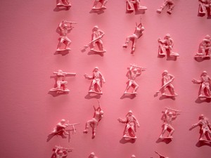 気が強くて頑固な私は、今日も自分を肯定するためにピンク色を選ぶ